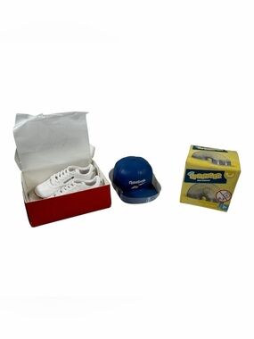 Mixed  Lot. 3 Pieces Mini Brands Sneakers Reebok Shoes Hats Slinky